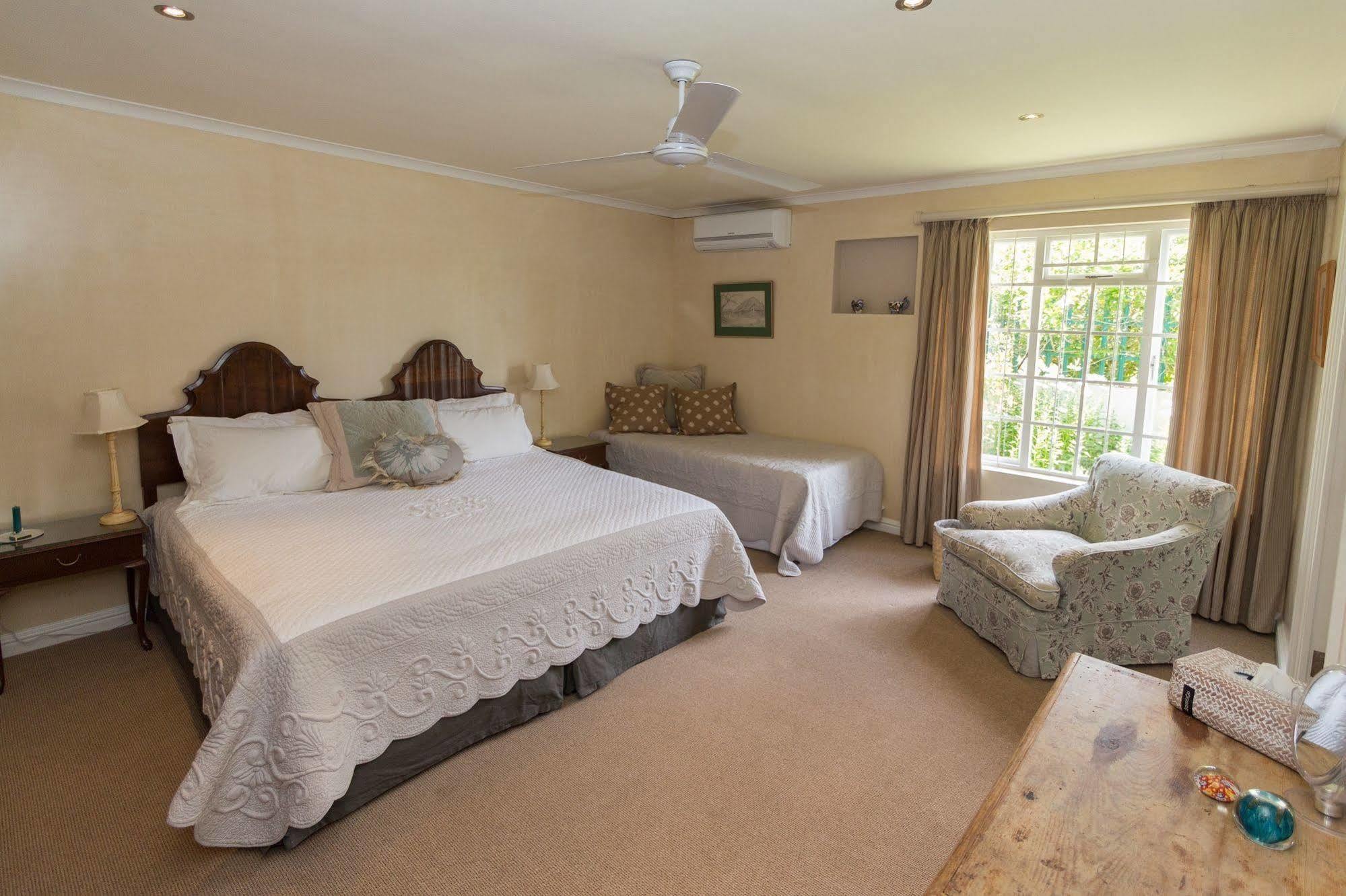 Cornerway House Hotel Plettenberg Bay Bagian luar foto